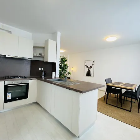 Charming Flat In With Balcony Panoramic View Apartment